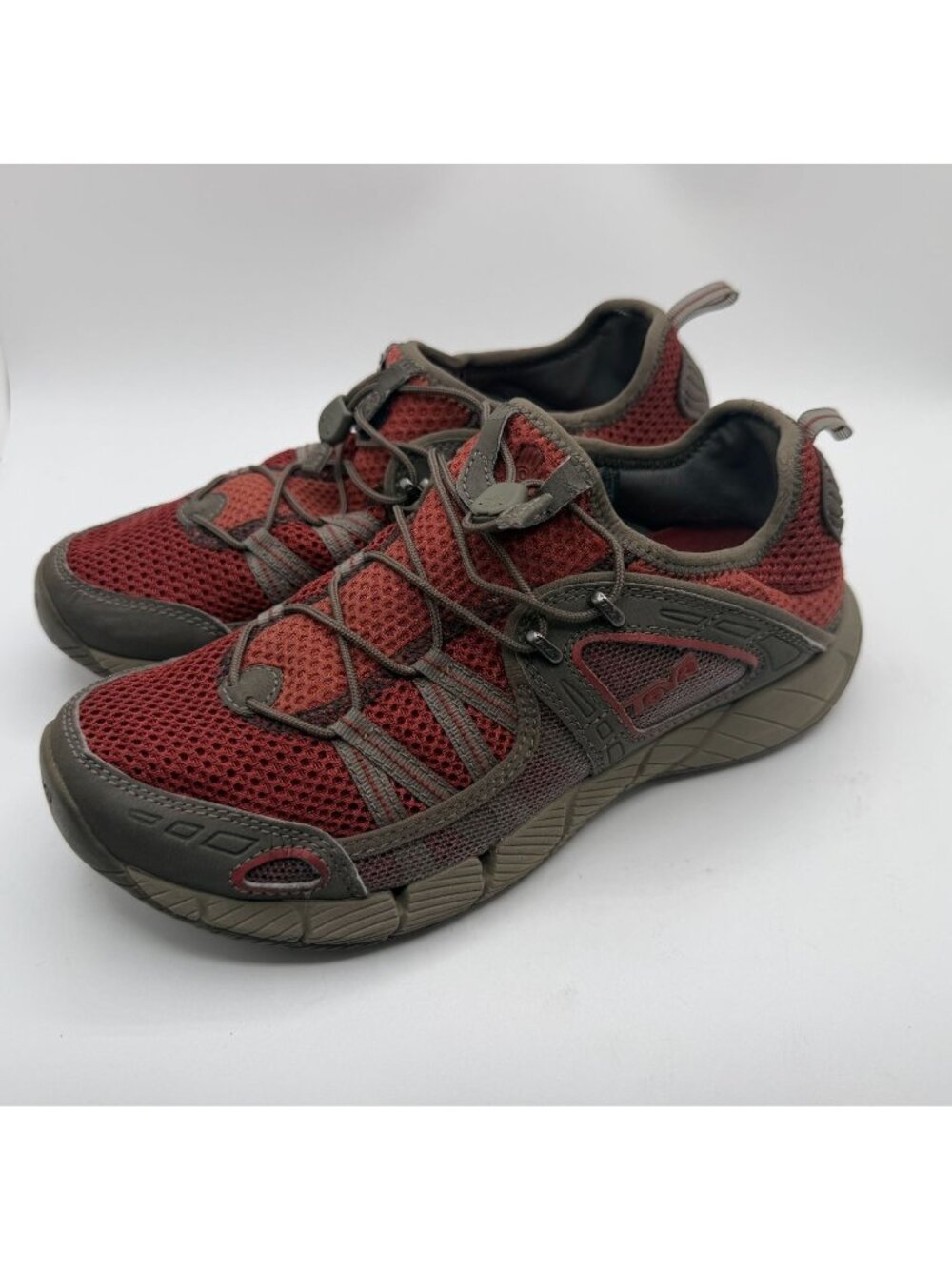 Teva Churn Water Sport Hiking Shoes Women Size 7 Brown Red Bungee Laces Slip-on